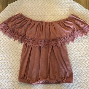 MOVING SALE - Off the Shoulder Blouse
